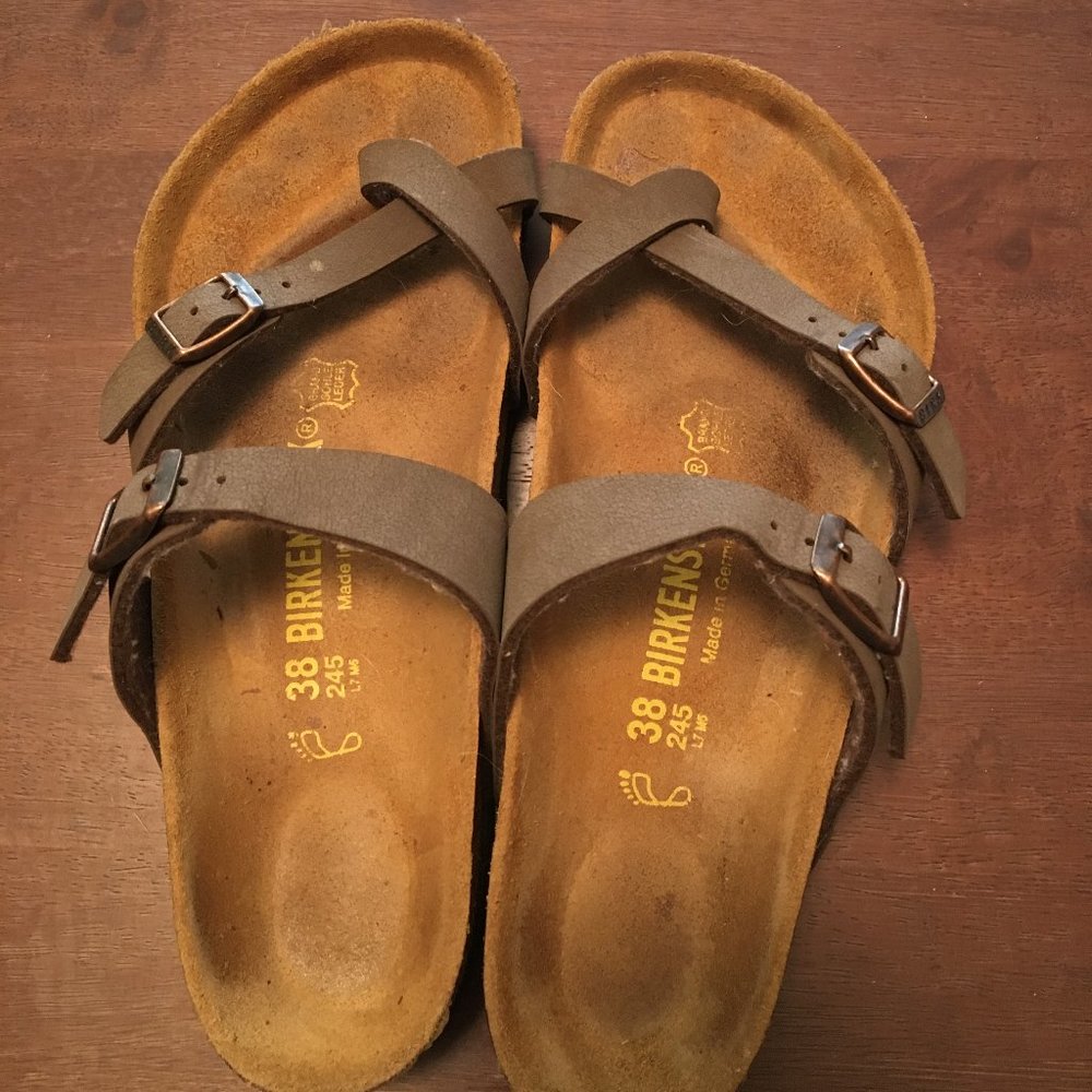 Birkenstock Mayari sandal